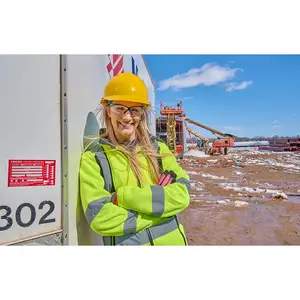 PPE for Construction - Streaming Video Training Program - English Main Image