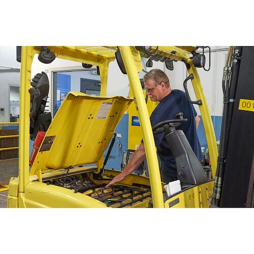 Forklift Training: Maintaining Your Forklift - Online Course (014098)